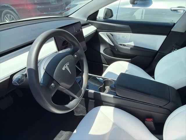2020 Tesla Model 3 Standard Range Plus Rear-Wheel Drive