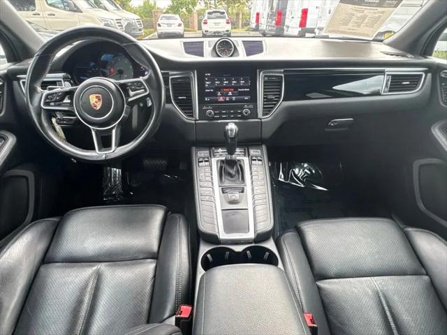 2018 Porsche Macan S