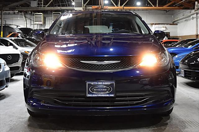 2017 Chrysler Pacifica Touring
