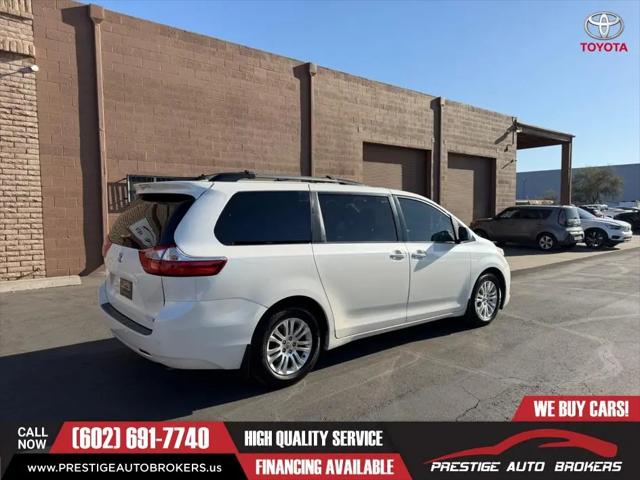 2017 Toyota Sienna XLE 8 Passenger