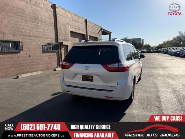 2017 Toyota Sienna XLE 8 Passenger
