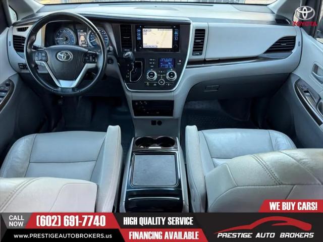 2017 Toyota Sienna XLE 8 Passenger