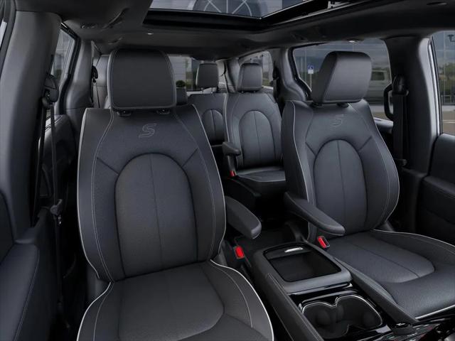 2026 Chrysler Pacifica Limited AWD