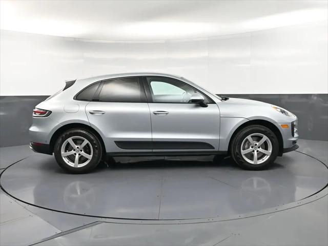 2020 Porsche Macan Macan
