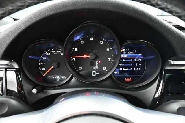 2020 Porsche Macan Macan