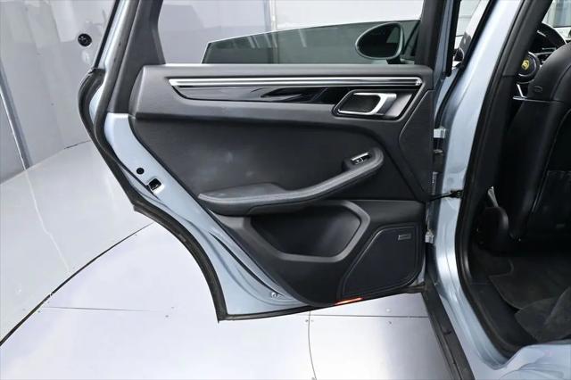 2020 Porsche Macan Macan