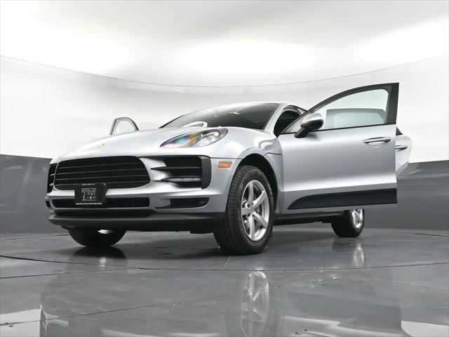 2020 Porsche Macan Macan