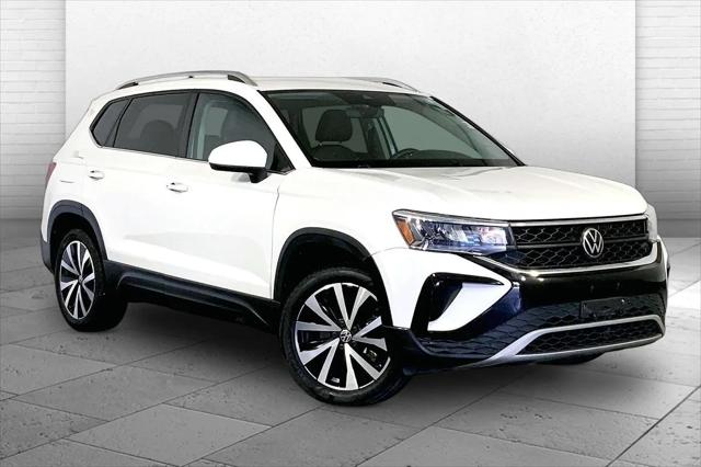 2024 Volkswagen Taos 1.5T SE for sale in Lees Summit, MO