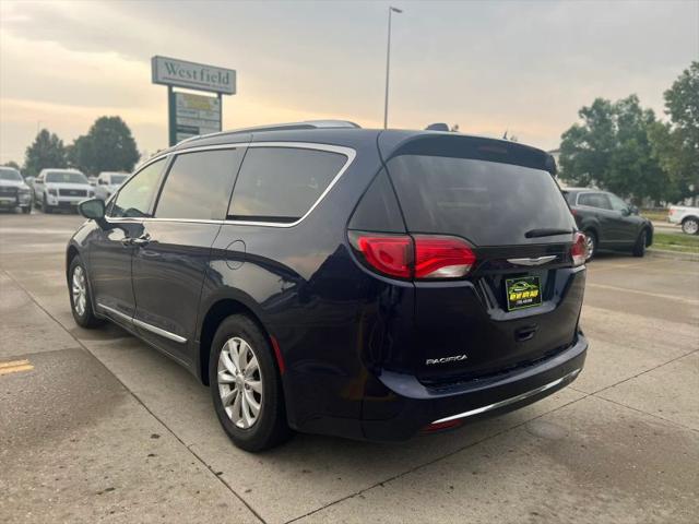 2018 Chrysler Pacifica Touring L Plus