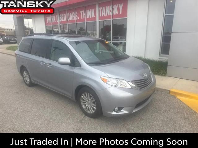 2017 Toyota Sienna XLE Premium 8 Passenger for sale near Dublin, OH