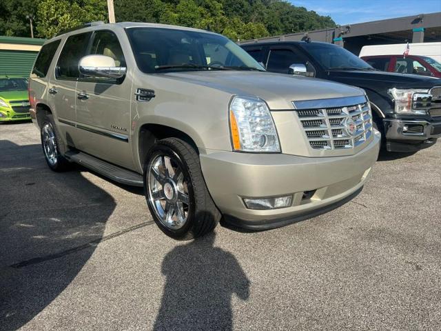 2014 Cadillac Escalade Luxury for sale in Nitro, WV