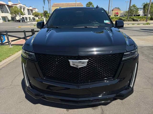 2023 Cadillac Escalade 4WD Sport