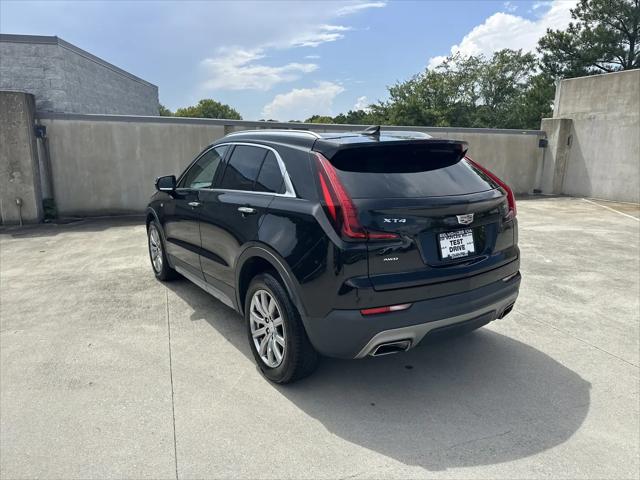2022 Cadillac XT4 AWD Premium Luxury