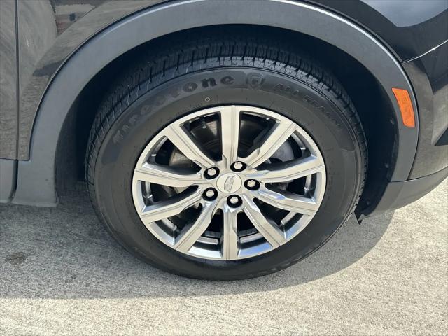 2022 Cadillac XT4 AWD Premium Luxury