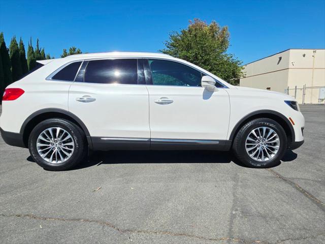 2016 Lincoln MKX Select