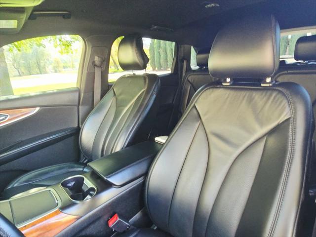 2016 Lincoln MKX Select