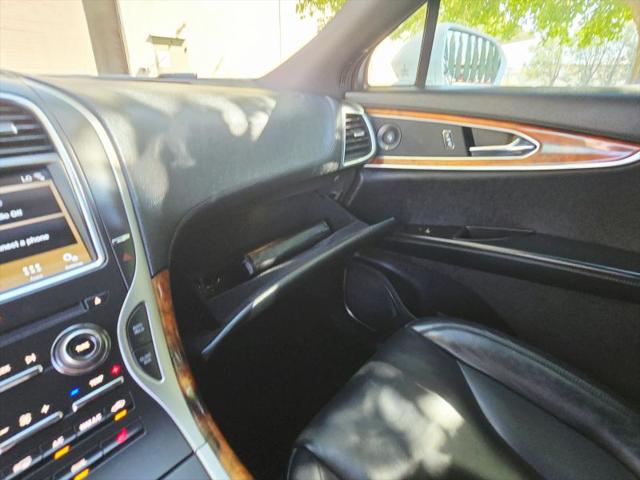 2016 Lincoln MKX Select