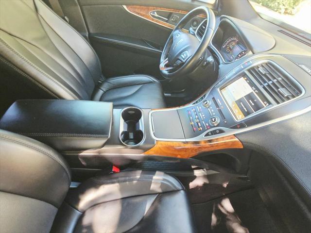 2016 Lincoln MKX Select
