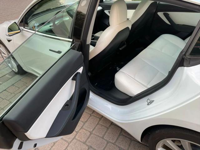 2019 Tesla Model 3 Standard Range Plus