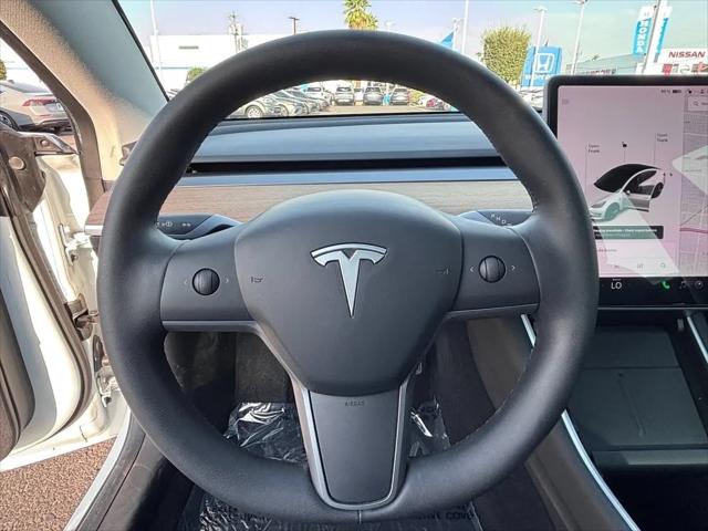 2020 Tesla Model 3 Standard Range Rear-Wheel Drive