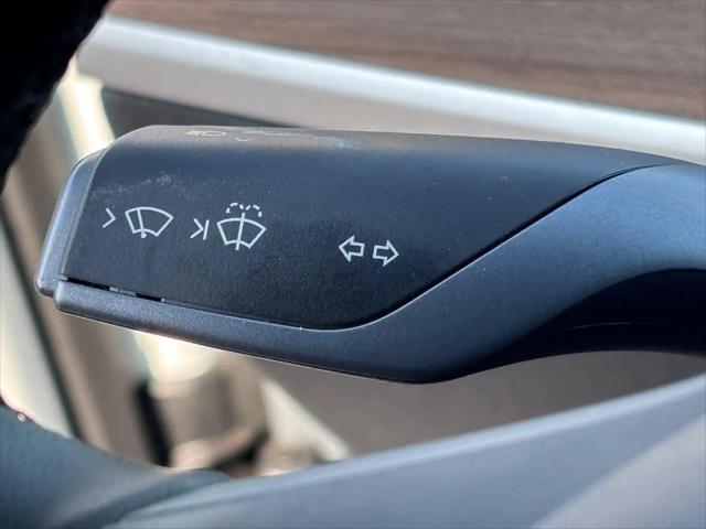 2020 Tesla Model 3 Standard Range Rear-Wheel Drive