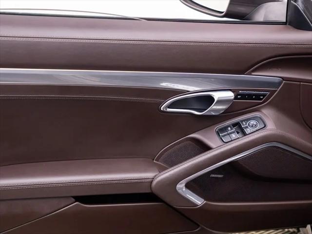 2015 Porsche 911 Carrera 4S