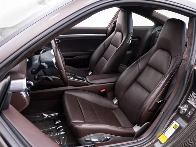 2015 Porsche 911 Carrera 4S