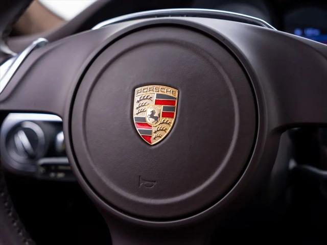 2015 Porsche 911 Carrera 4S