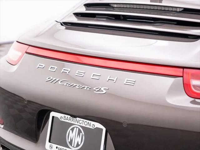 2015 Porsche 911 Carrera 4S