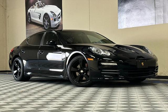 2015 Porsche Panamera Base