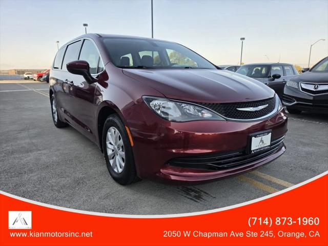2018 Chrysler Pacifica LX for sale in Orange, CA