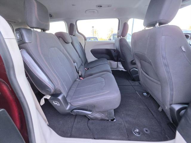 2018 Chrysler Pacifica LX