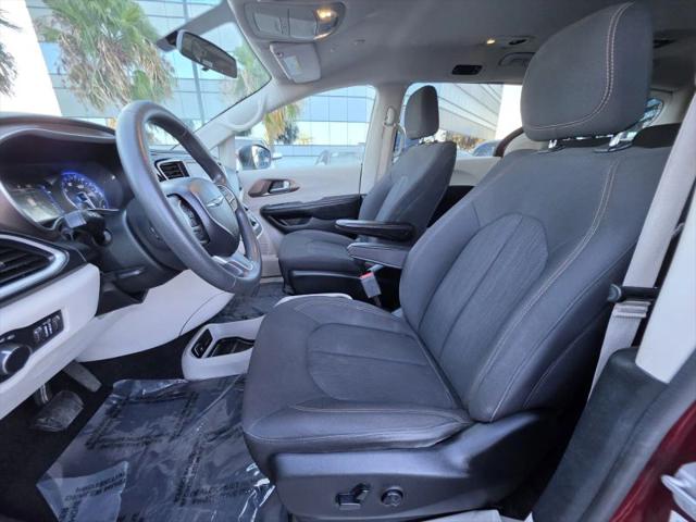 2018 Chrysler Pacifica LX
