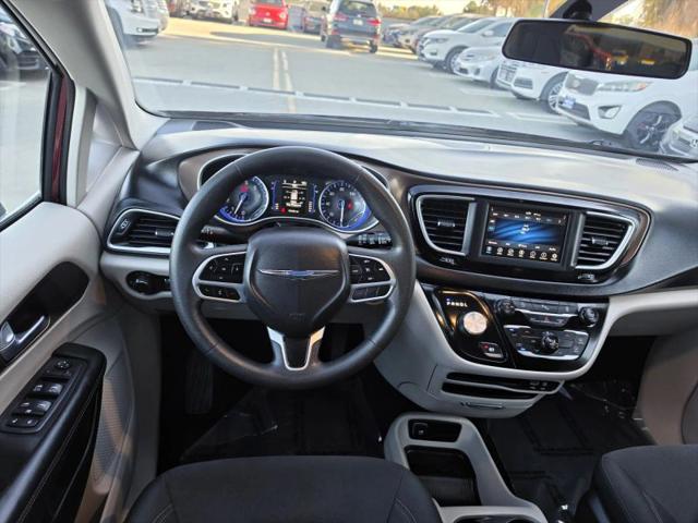 2018 Chrysler Pacifica LX