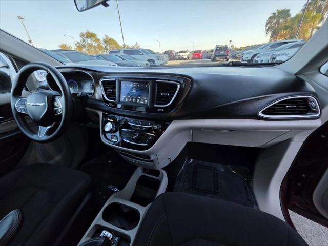 2018 Chrysler Pacifica LX