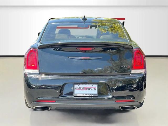 2022 Chrysler 300 S