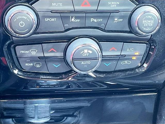 2022 Chrysler 300 S