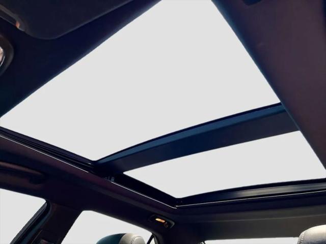 2022 Chrysler 300 S