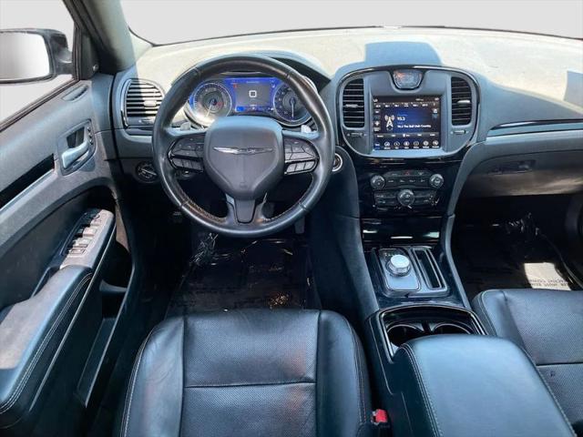 2022 Chrysler 300 S