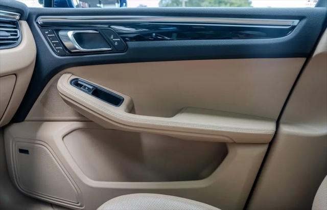 2024 Porsche Macan Macan