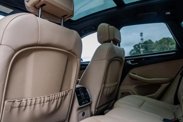 2024 Porsche Macan Macan