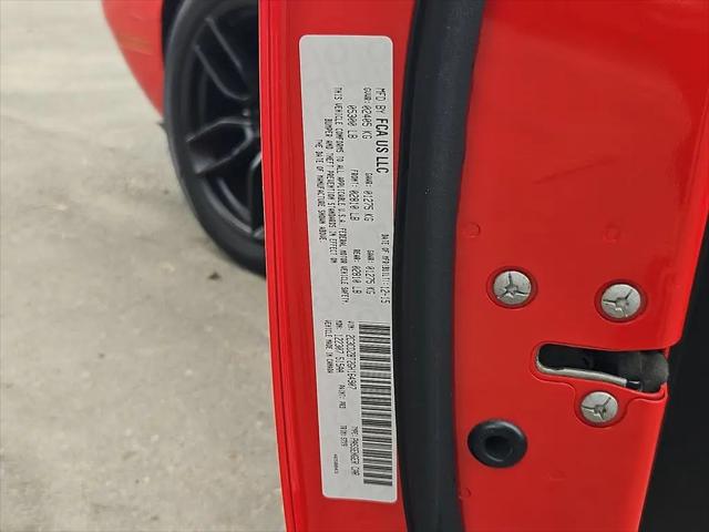 2016 Dodge Challenger R/T Shaker