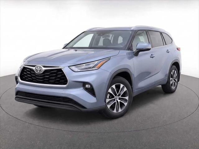 2023 Toyota Highlander XLE for sale in Freehold, NJ