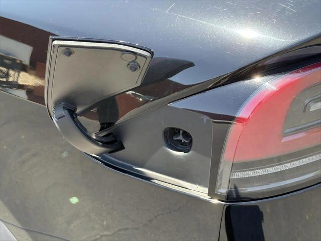 2022 Tesla Model X Plaid Tri Motor All-Wheel Drive