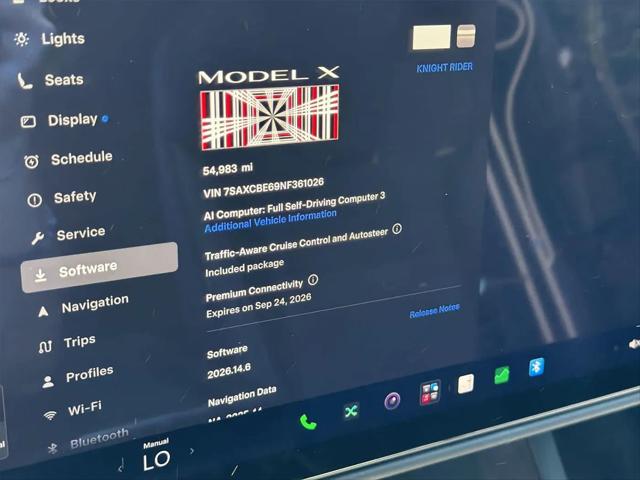 2022 Tesla Model X Plaid Tri Motor All-Wheel Drive