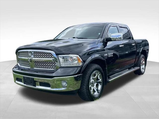 2017 Ram 1500 Laramie Crew Cab 4x4 57 Box