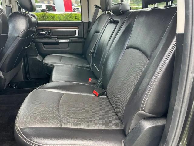 2017 Ram 1500 Laramie Crew Cab 4x4 57 Box