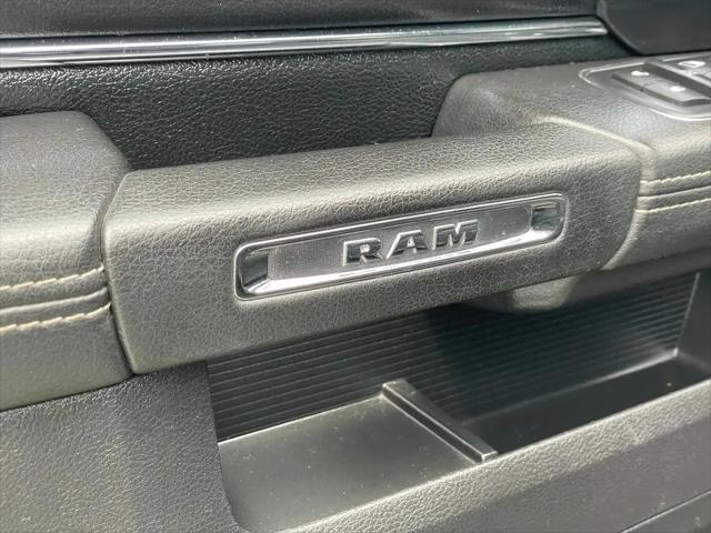 2017 Ram 1500 Laramie Crew Cab 4x4 57 Box