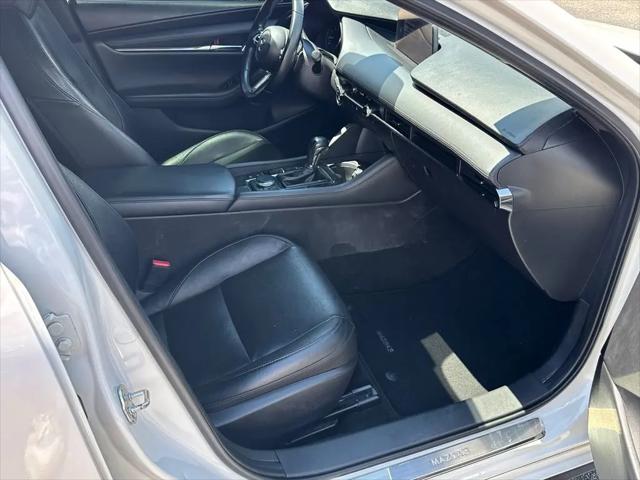 2023 Mazda Mazda3 2.5 S Premium
