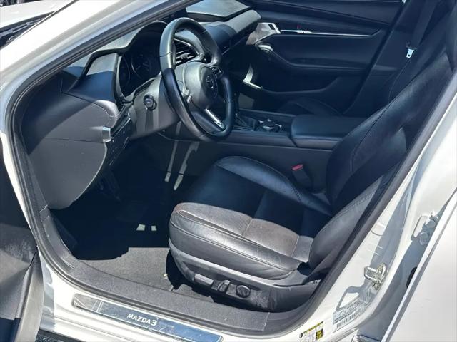 2023 Mazda Mazda3 2.5 S Premium